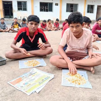 aklavya-asharam-shala-education